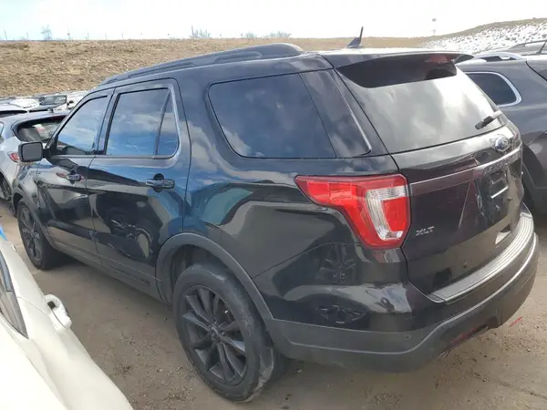 1FM5K8D82JGA03744 2018 FORD EXPLORER - Image 2