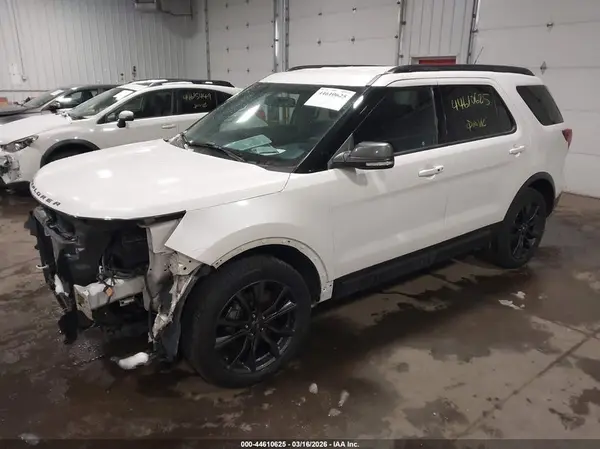 1FM5K8D82JGA10905 2018 FORD EXPLORER - Image 2