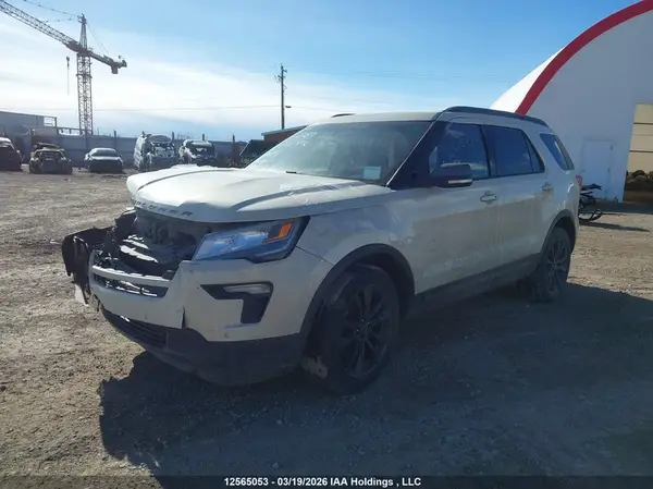 1FM5K8D82JGA22195 2018 FORD EXPLORER - Image 2