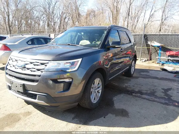 1FM5K8D82JGA24402 2018 FORD EXPLORER - Image 2