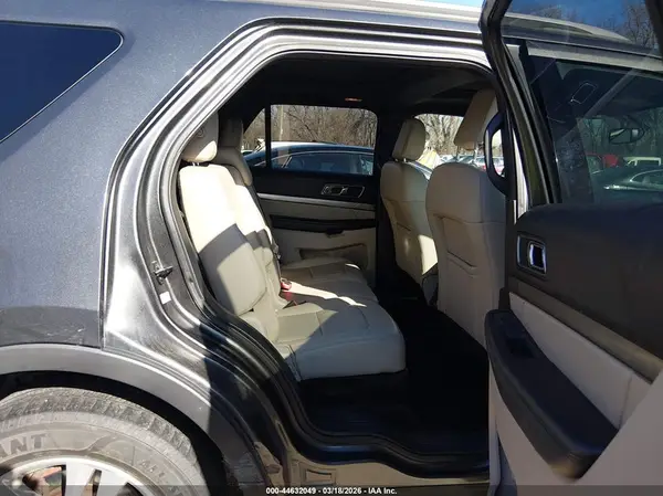 1FM5K8D82JGA24402 2018 FORD EXPLORER - Image 8
