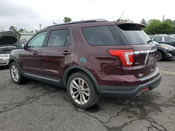1FM5K8D82JGA29955 2018 FORD EXPLORER - Image 2