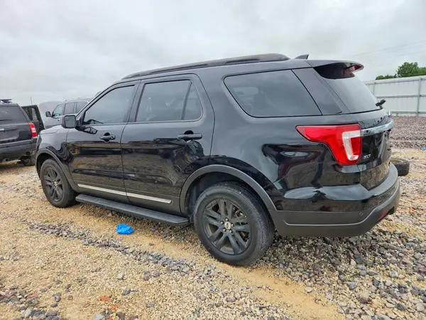 1FM5K8D82JGA42222 2018 FORD EXPLORER - Image 2