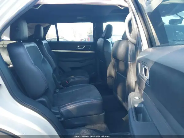 1FM5K8D82JGA54158 2018 FORD EXPLORER - Image 8