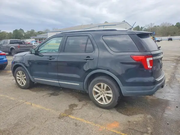 1FM5K8D82JGA56878 2018 FORD EXPLORER - Image 2