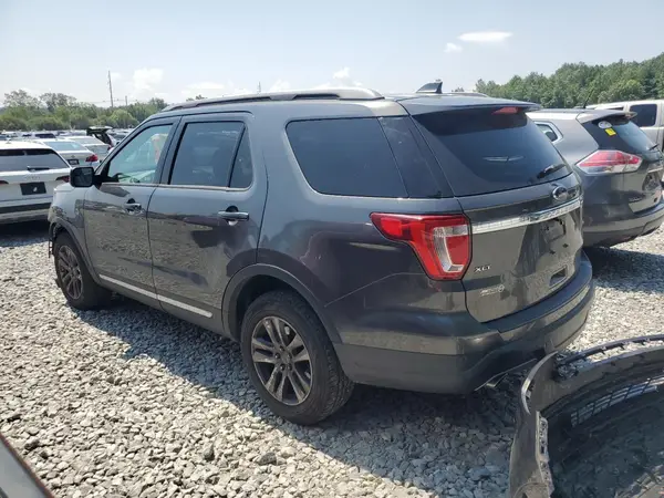 1FM5K8D82JGA58985 2018 FORD EXPLORER - Image 2