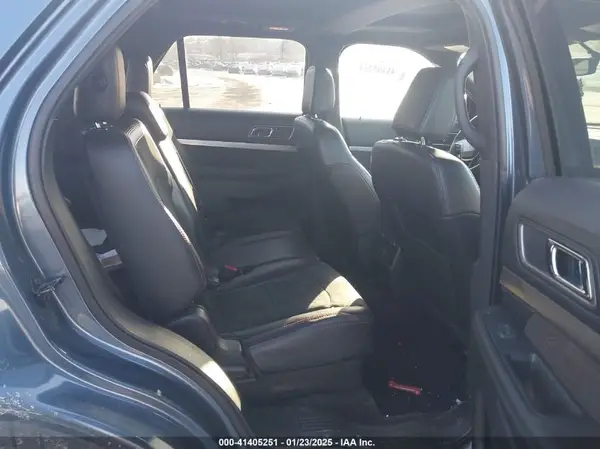 1FM5K8D82JGA75477 2018 FORD EXPLORER - Image 8