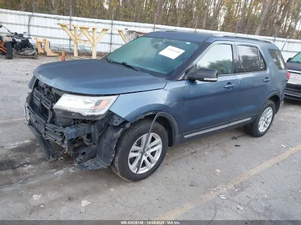 1FM5K8D82JGA77486 2018 FORD EXPLORER - Image 2