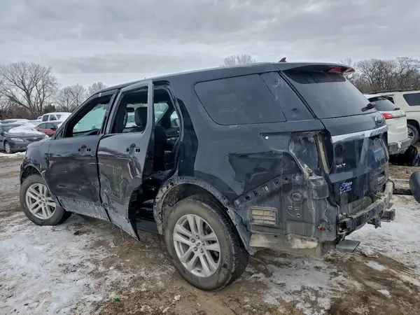 1FM5K8D82JGA77780 2018 FORD EXPLORER - Image 2