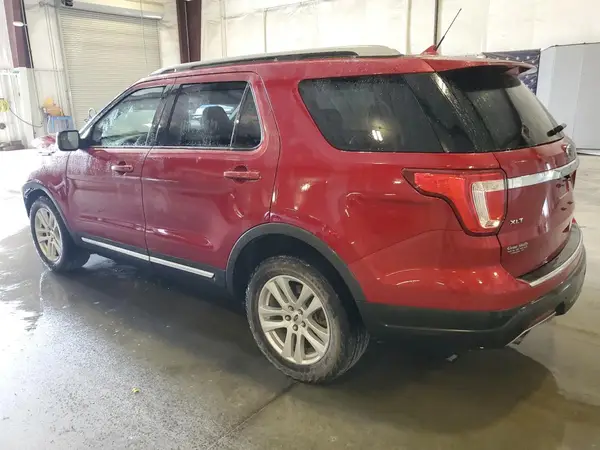 1FM5K8D82JGB08574 2018 FORD EXPLORER - Image 2