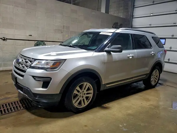 1FM5K8D82JGB28503 2018 FORD EXPLORER - Image 1
