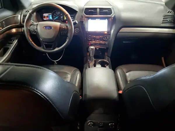 1FM5K8D82JGB31403 2018 FORD EXPLORER - Image 8