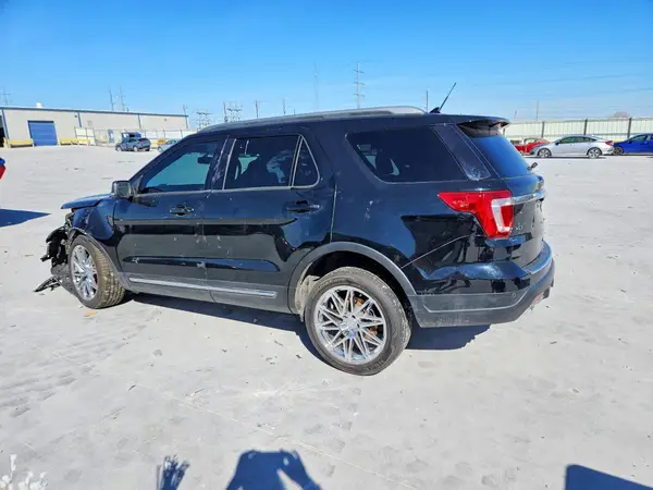 1FM5K8D82JGB55264 2018 FORD EXPLORER - Image 2