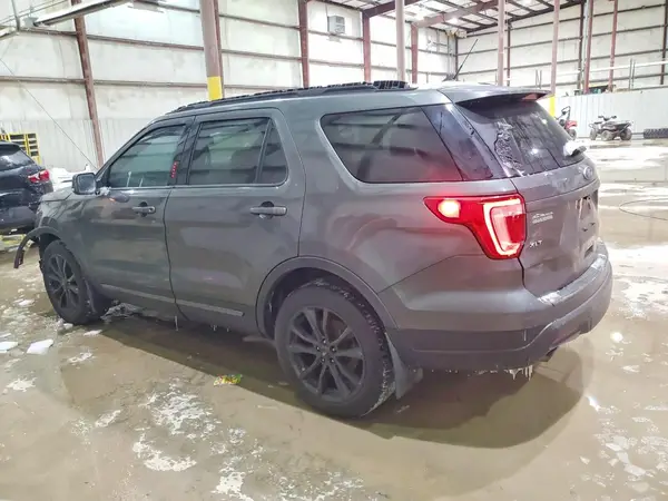 1FM5K8D82JGB64269 2018 FORD EXPLORER - Image 2