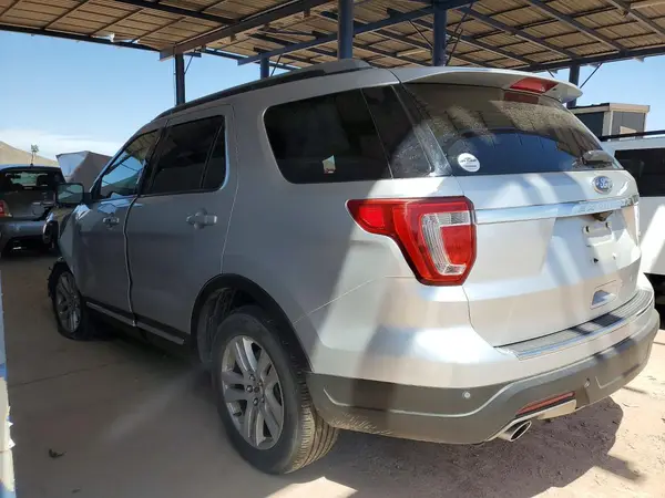 1FM5K8D82JGB69388 2018 FORD EXPLORER - Image 2