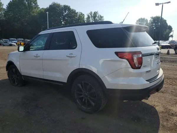 1FM5K8D82JGB82674 2018 FORD EXPLORER - Image 2