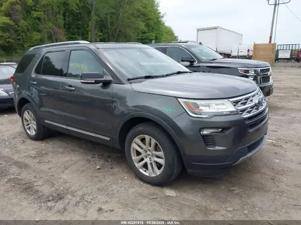 1FM5K8D82JGB82917 2018 FORD EXPLORER - Image 1