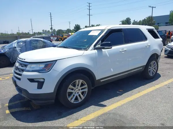 1FM5K8D82JGB91200 2018 FORD EXPLORER - Image 2