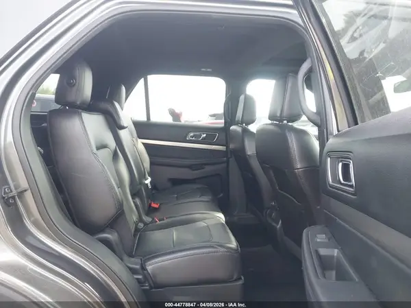 1FM5K8D82JGB94002 2018 FORD EXPLORER - Image 8