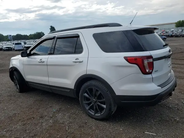 1FM5K8D82JGC24440 2018 FORD EXPLORER - Image 2
