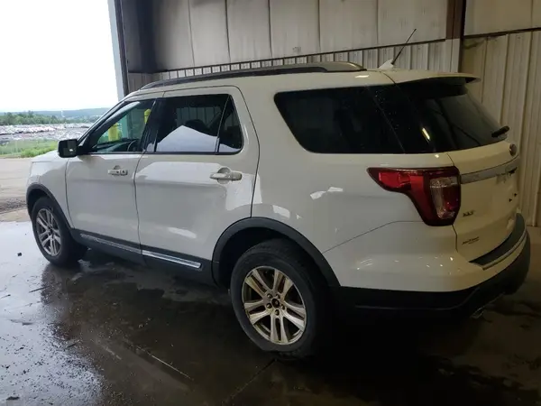 1FM5K8D82JGC38757 2018 FORD EXPLORER - Image 2