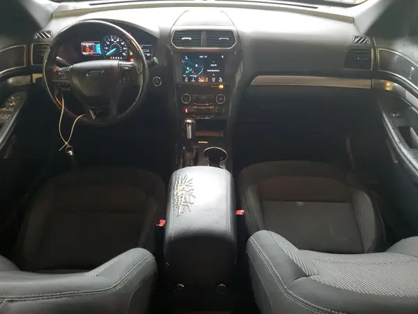 1FM5K8D82JGC38757 2018 FORD EXPLORER - Image 8
