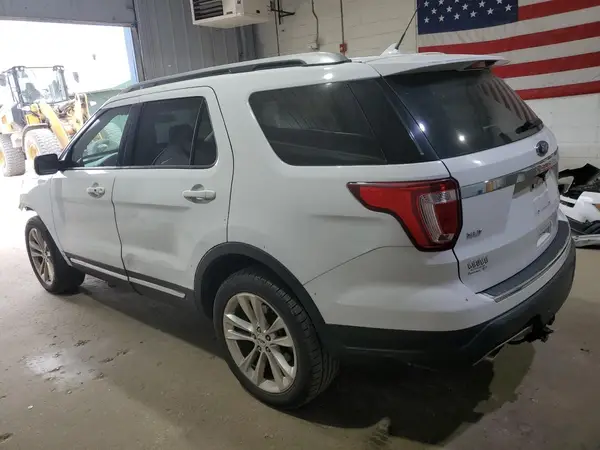 1FM5K8D82JGC59401 2018 FORD EXPLORER - Image 2