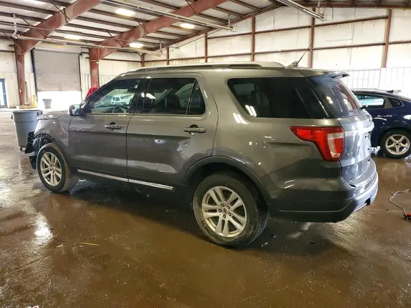 1FM5K8D82JGC68194 2018 FORD EXPLORER - Image 2