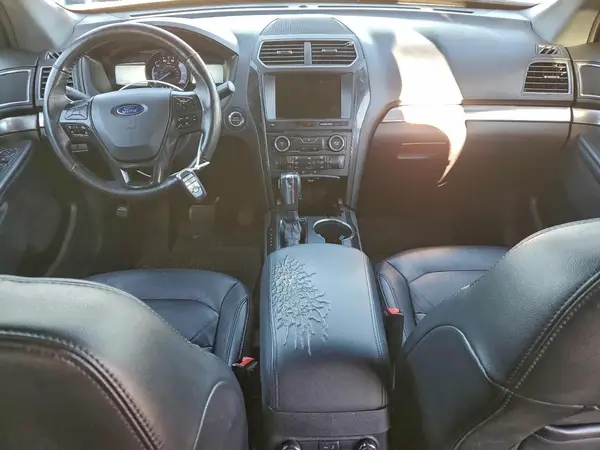 1FM5K8D82JGC79633 2018 FORD EXPLORER - Image 8