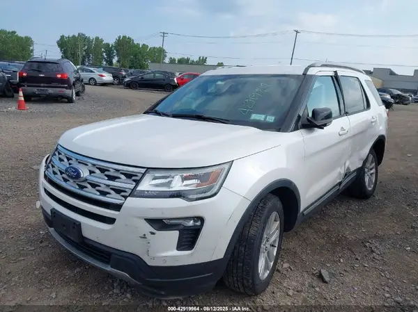 1FM5K8D82JGC82886 2018 FORD EXPLORER - Image 2
