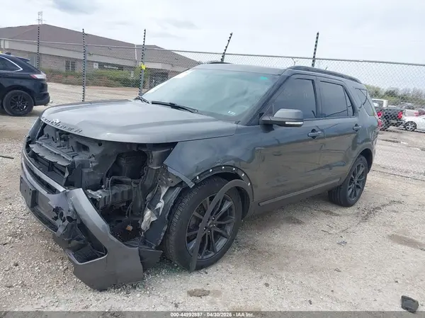 1FM5K8D82KGA05379 2019 FORD EXPLORER - Image 2
