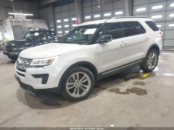 1FM5K8D82KGA07276 2019 FORD EXPLORER - Image 2
