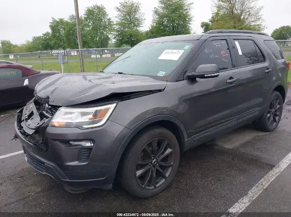 1FM5K8D82KGB00685 2019 FORD EXPLORER - Image 2