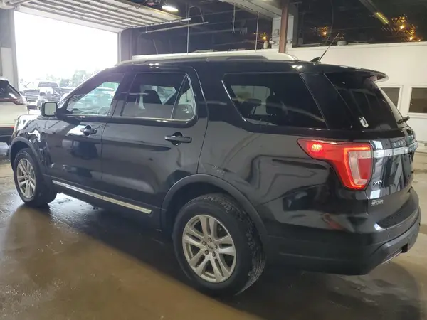 1FM5K8D82KGB25117 2019 FORD EXPLORER - Image 2