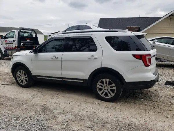 1FM5K8D82KGB25487 2019 FORD EXPLORER - Image 2