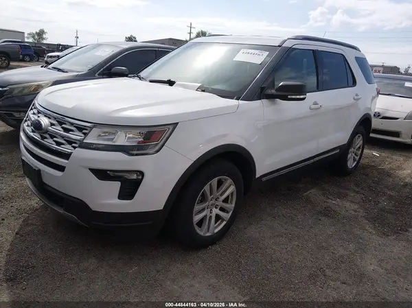 1FM5K8D82KGB26087 2019 FORD EXPLORER - Image 2