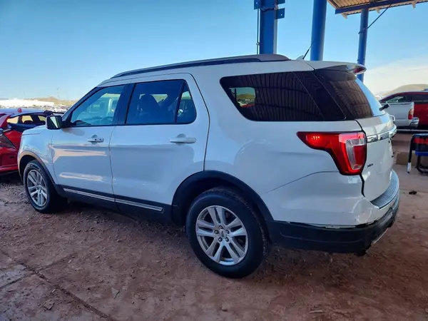 1FM5K8D82KGB46727 2019 FORD EXPLORER - Image 2