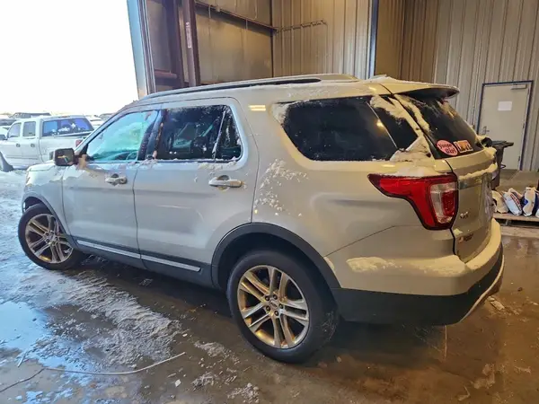 1FM5K8D83GGA20755 2016 FORD EXPLORER - Image 2