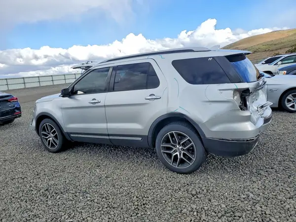 1FM5K8D83GGA31559 2016 FORD EXPLORER - Image 2