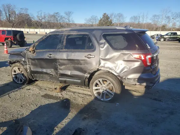 1FM5K8D83GGA82155 2016 FORD EXPLORER - Image 2