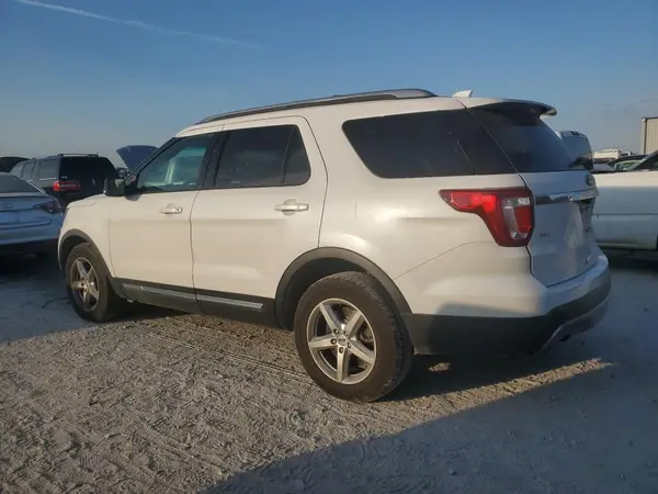 1FM5K8D83GGA87503 2016 FORD EXPLORER - Image 2