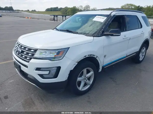 1FM5K8D83GGB37297 2016 FORD EXPLORER - Image 2