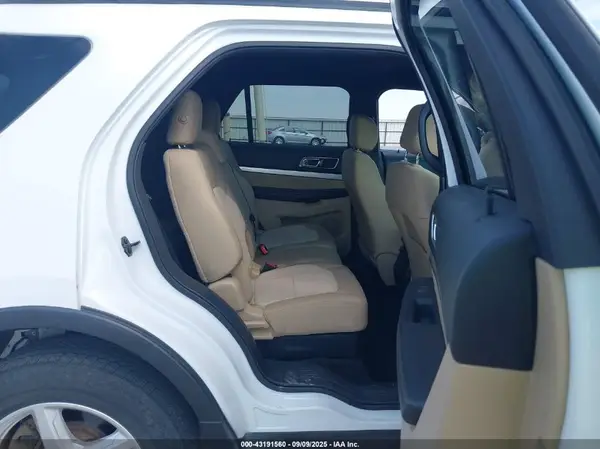 1FM5K8D83GGB37297 2016 FORD EXPLORER - Image 8