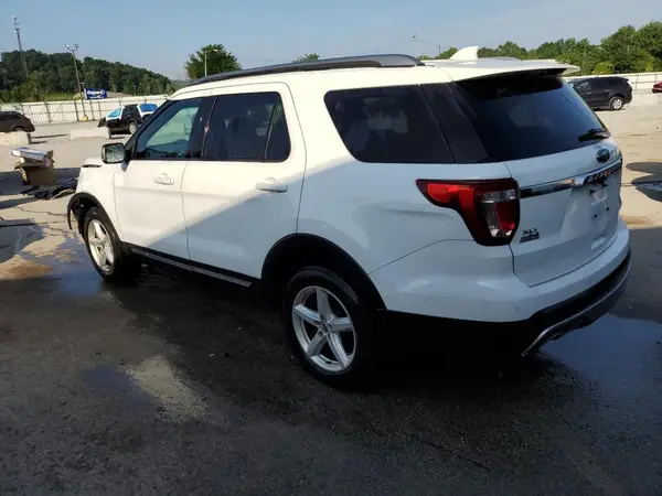 1FM5K8D83GGB44914 2016 FORD EXPLORER - Image 2