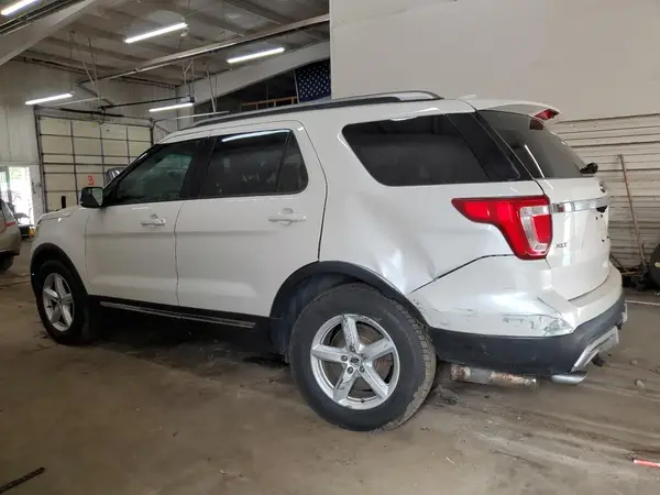 1FM5K8D83GGB68971 2016 FORD EXPLORER - Image 2