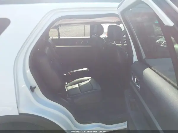 1FM5K8D83GGC00558 2016 FORD EXPLORER - Image 8