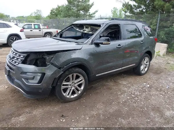 1FM5K8D83GGC38016 2016 FORD EXPLORER - Image 2