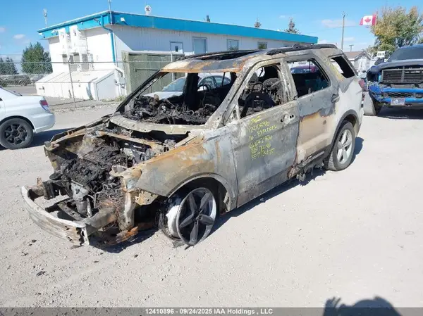 1FM5K8D83GGC42986 2016 FORD EXPLORER - Image 2