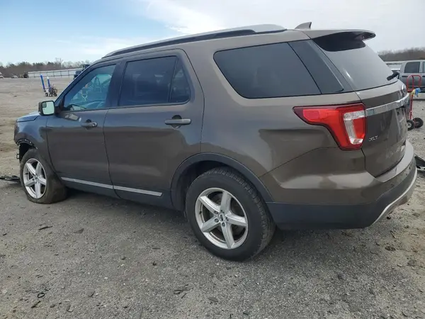 1FM5K8D83GGC48139 2016 FORD EXPLORER - Image 2