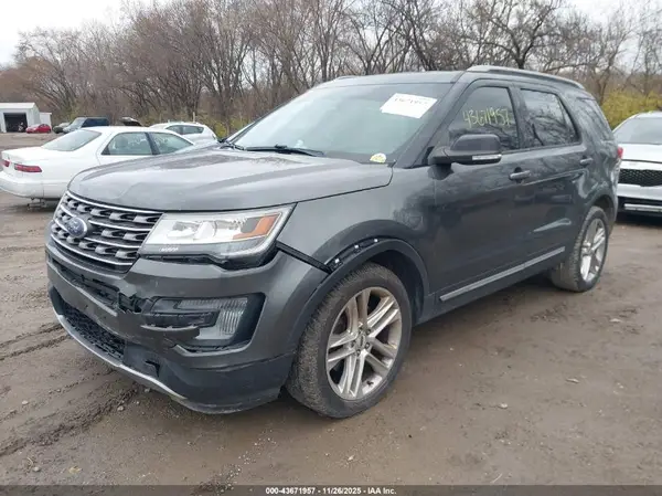 1FM5K8D83HGA02600 2017 FORD EXPLORER - Image 2